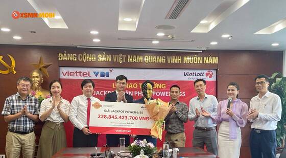 Anh M.T nhận giải Jackpot trị giá hơn 228 tỷ đồng